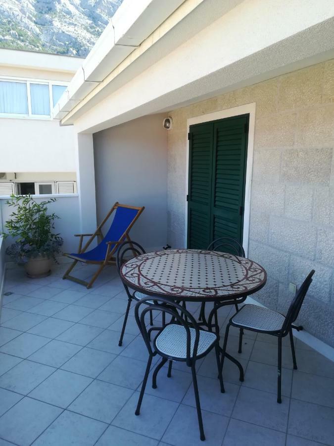 Baska Voda - Apartmani Vesna Εξωτερικό φωτογραφία